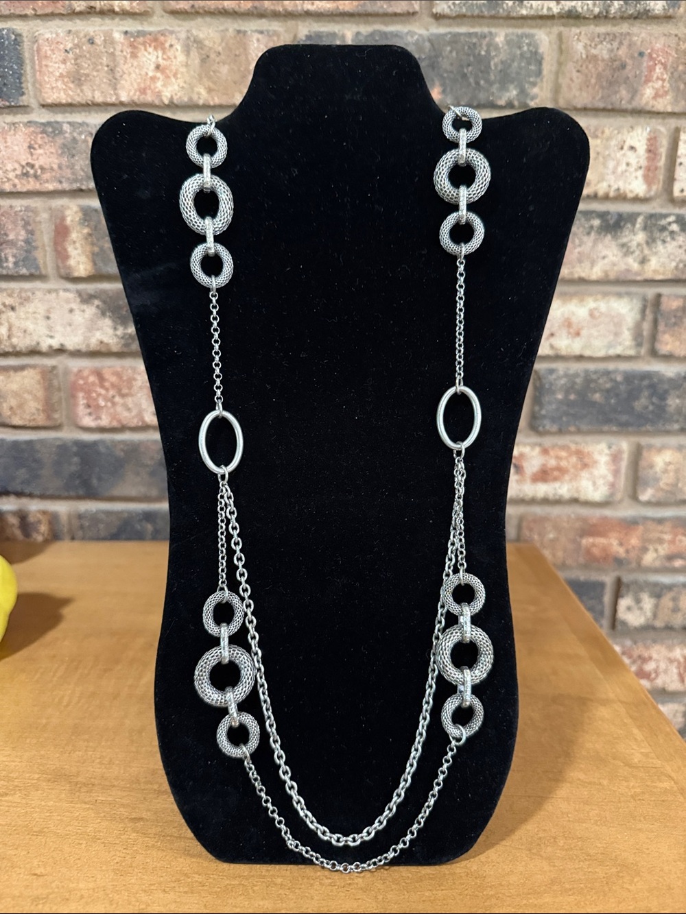 Premiere Designs "On the Runway" Silver-Tone Multi-Strand Ring Link Long Necklac